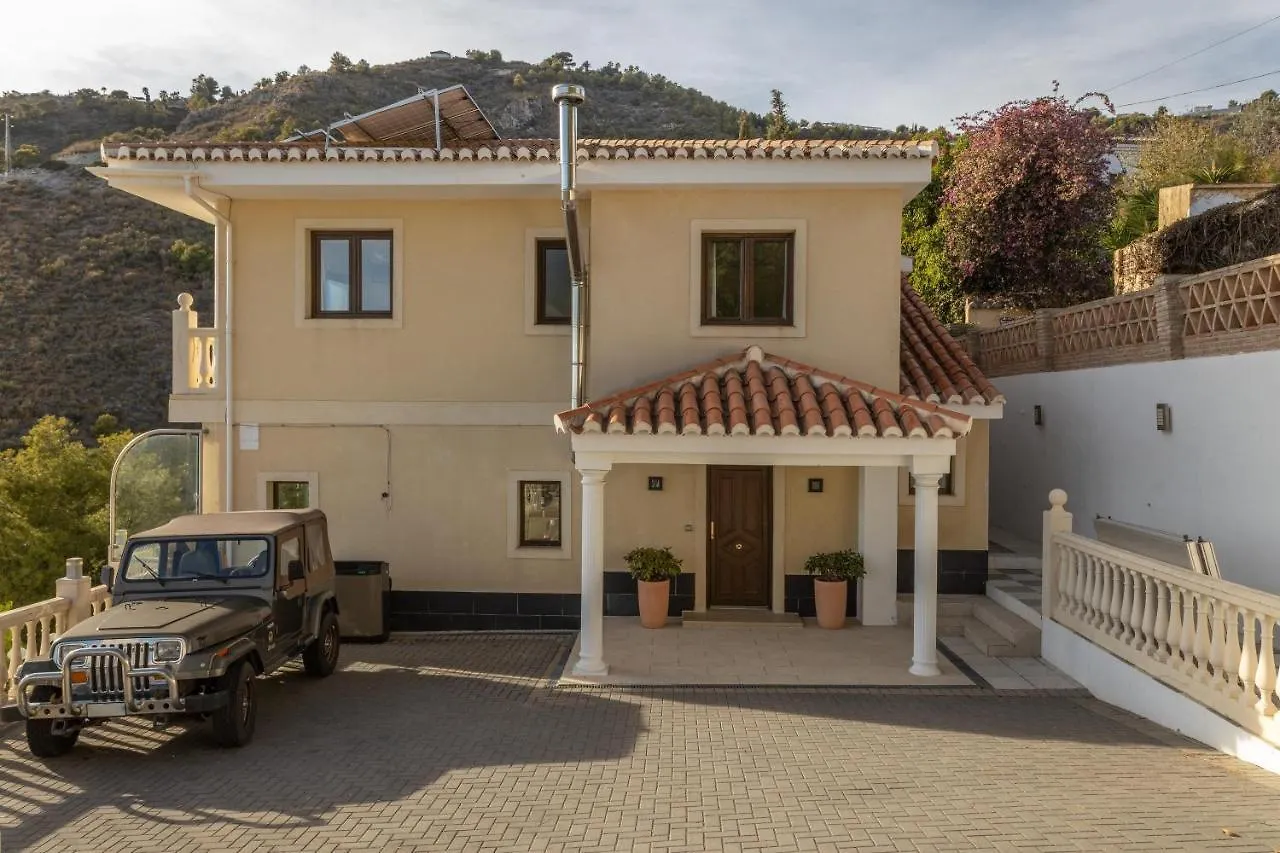 Villa In La Herradura ネルハ