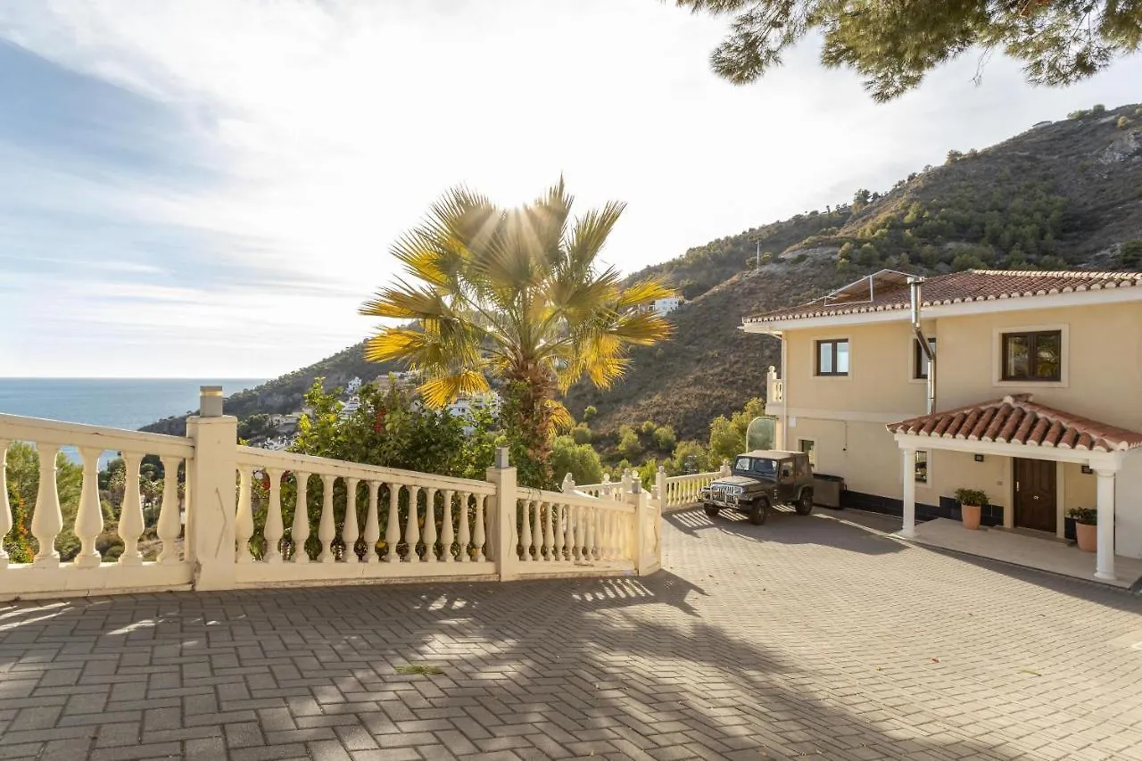 Villa In La Herradura Nerja