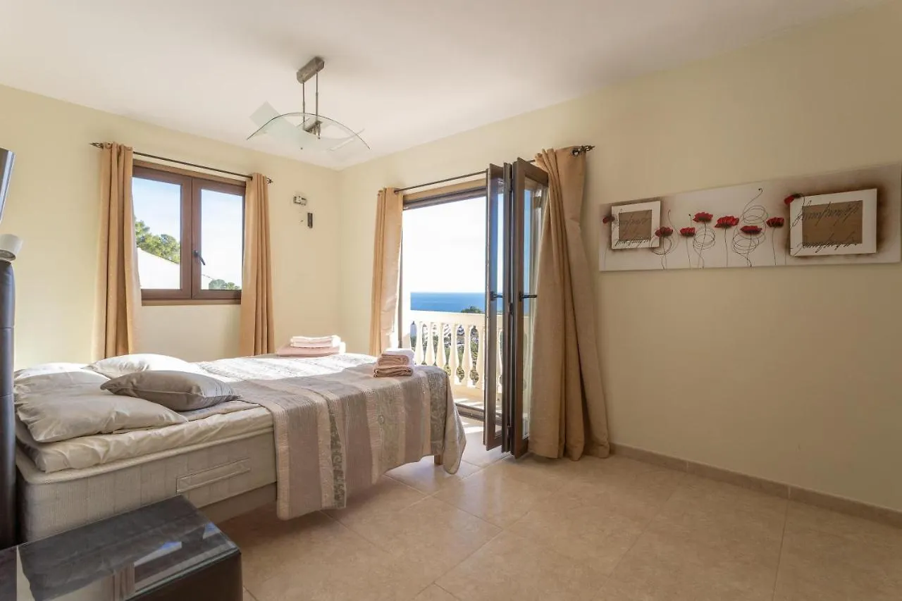 Villa In La Herradura Nerja