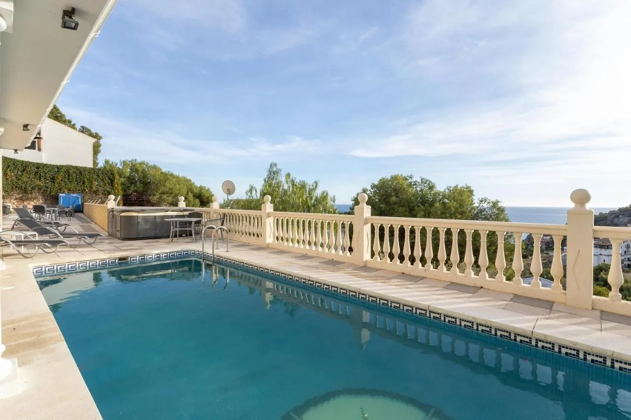 Villa In La Herradura Nerja